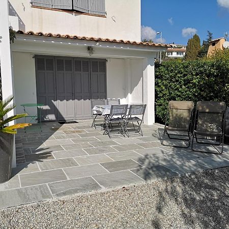Villa Heliomar Cavalaire-sur-Mer Exterior photo